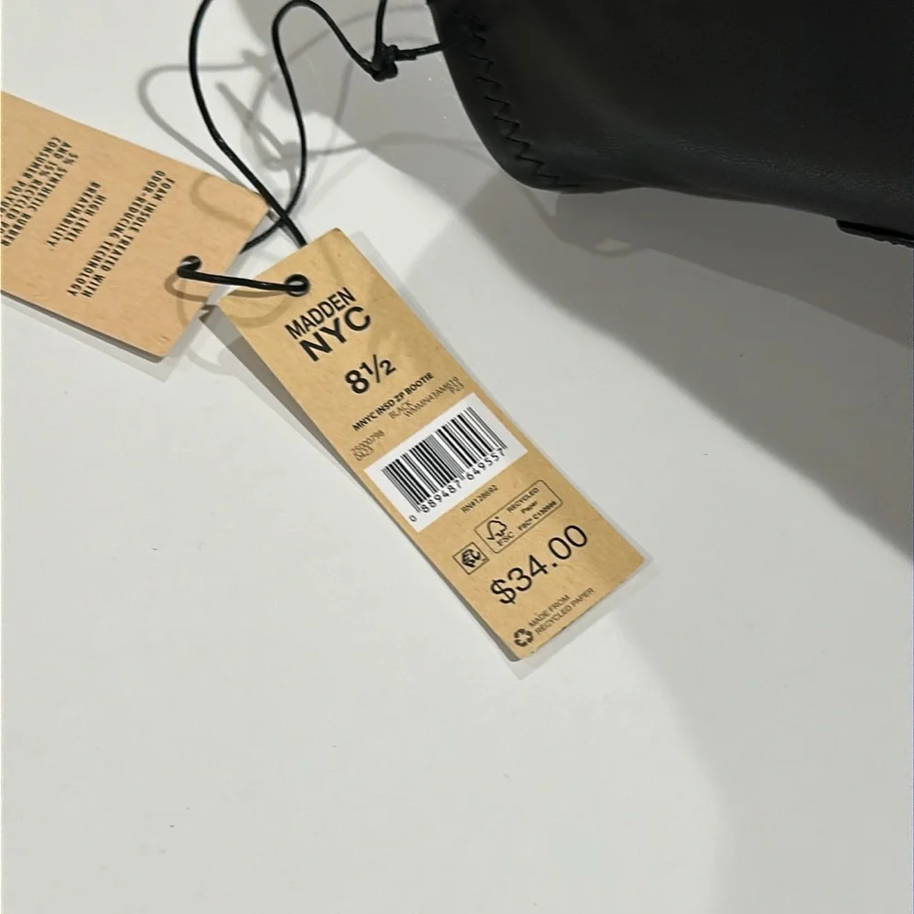 MADDEN NYC Women's Side Zip Bootie 81/2 - Picture 13 of 14